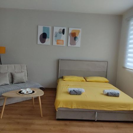 Apartman Andjela Плужине Экстерьер фото