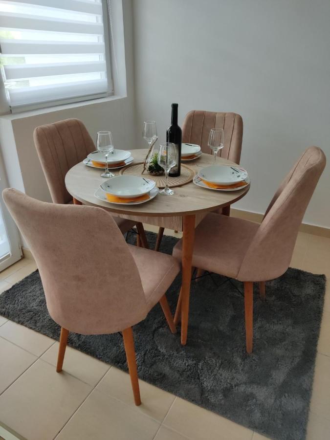 Apartman Andjela Плужине Экстерьер фото